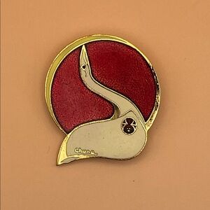 Red and Gold Enamel Brooch Pin C42